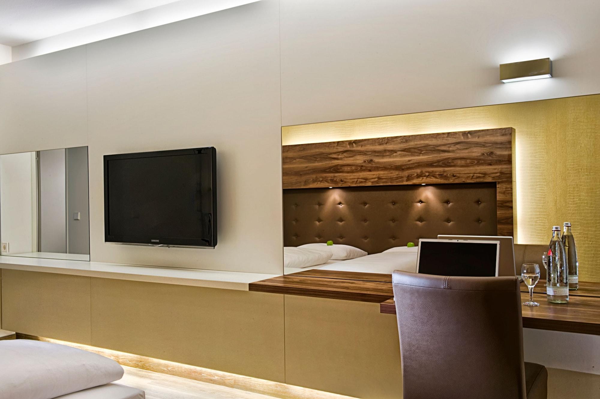 Hotel Conti Duisburg - Partner Of Sorat Hotels Room photo