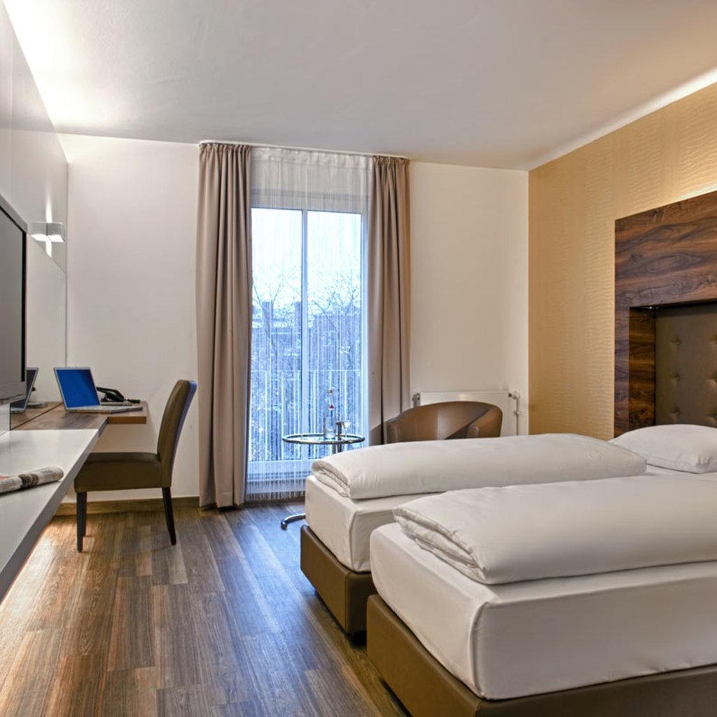 Hotel Conti Duisburg - Partner Of Sorat Hotels Exterior photo